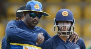 අවිශ්ක පුහුණුකරු ධූරයෙන් අස්වෙයි