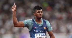 හෙල්ලයෙන් ලෝකය හොල්ලන රුමේෂ් තරංග