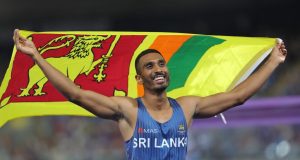 යුපුන් අබේකෝන් වේදනාත්මක සමුගැනීමක් ප්රකාශ කරයි