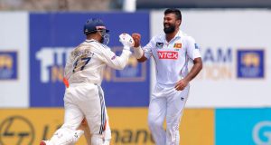 අසීරු තැනක සිට අවසන් දිනයේ ජය සොයන සිංහයින්