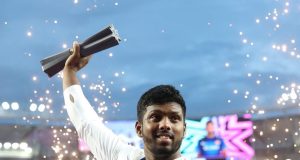 රුමේෂ් Ultimate ශූරයා වෙයි